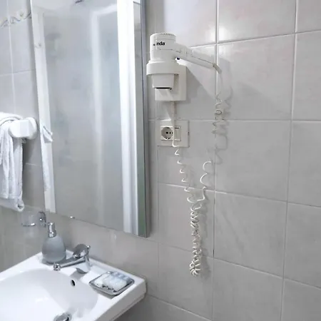 Couette-café The Condottieri 3*