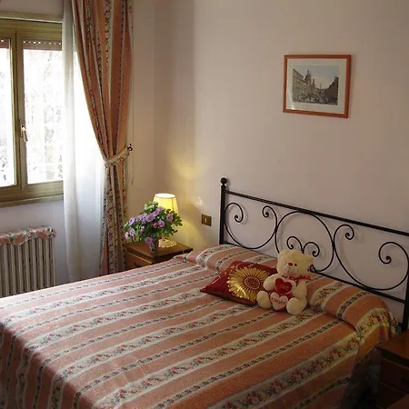 The Condottieri Oda ve Kahvaltı 3*